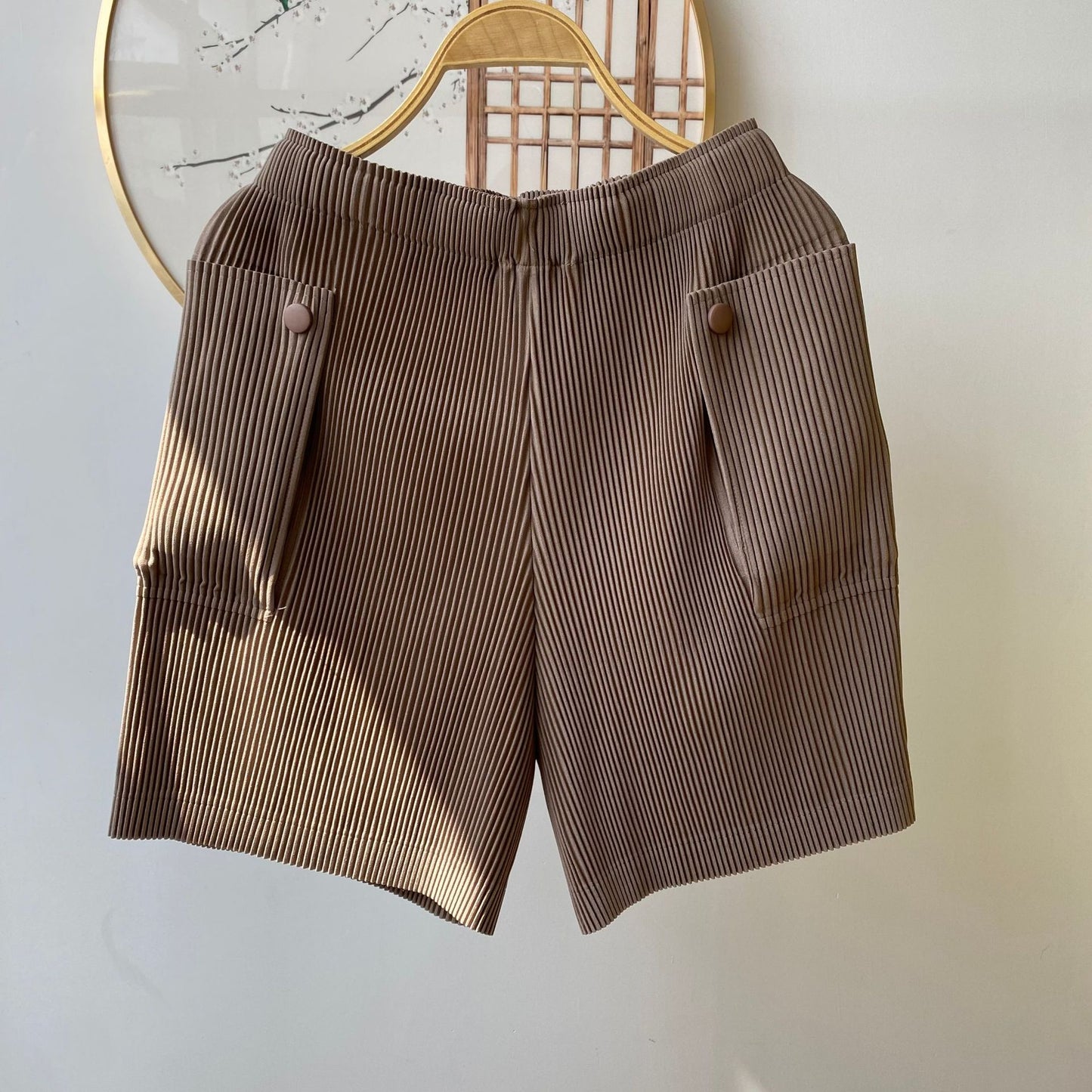 Designer Pleated Shorts Set Comfortable Casual Style Summer Fashion for Men