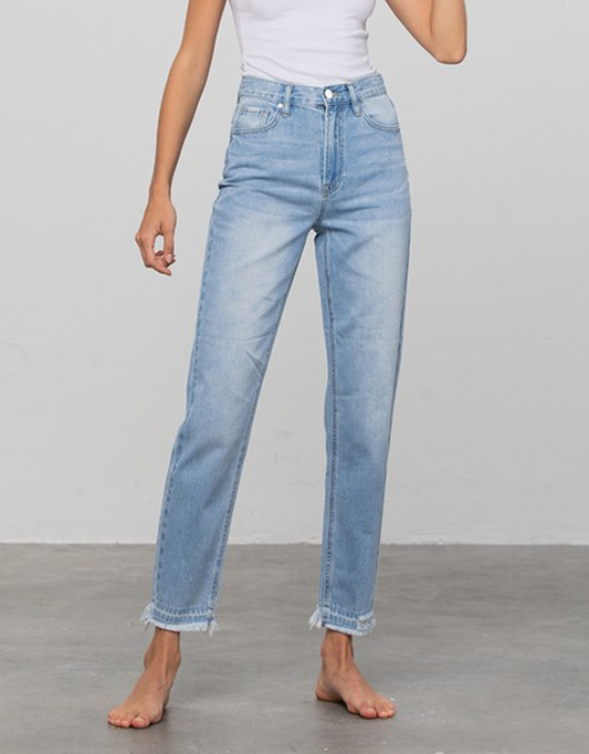 High Rise Premium Girlfriend Jeans - Medium