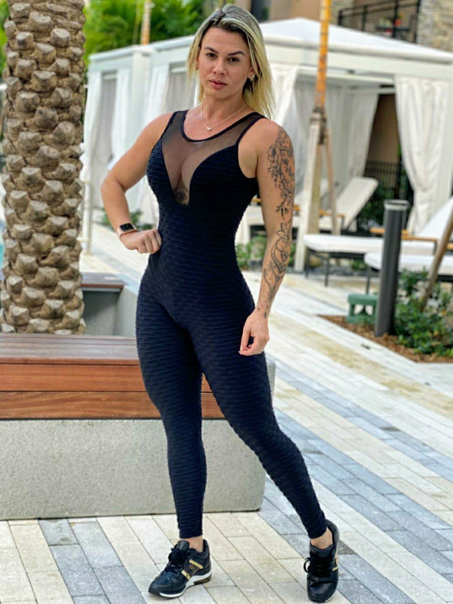 BUTT SCRUNCH BLACK TEXTURE WAVE JUMPSUIT